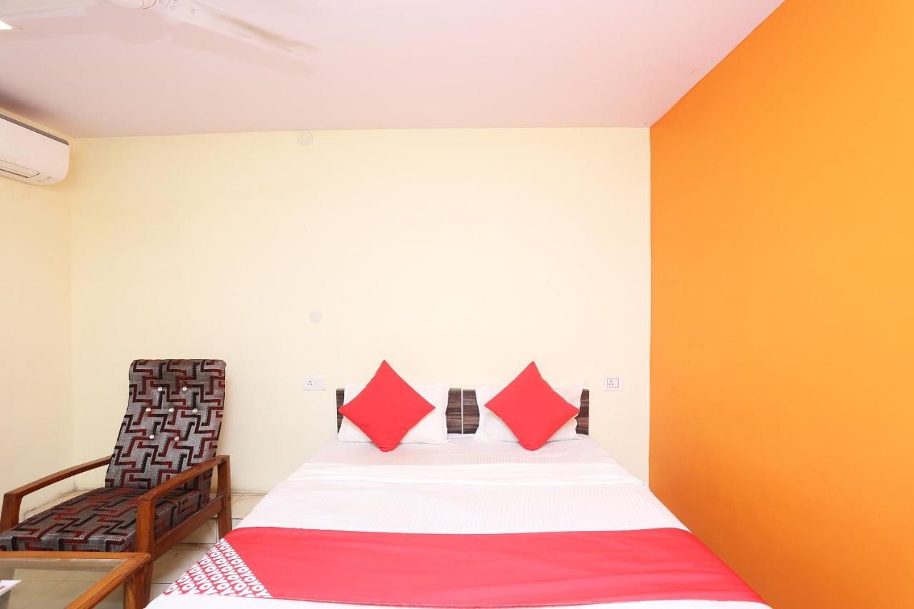 ג'אבלפור Oyo 37533 Hotel Ashirwad מראה חיצוני תמונה